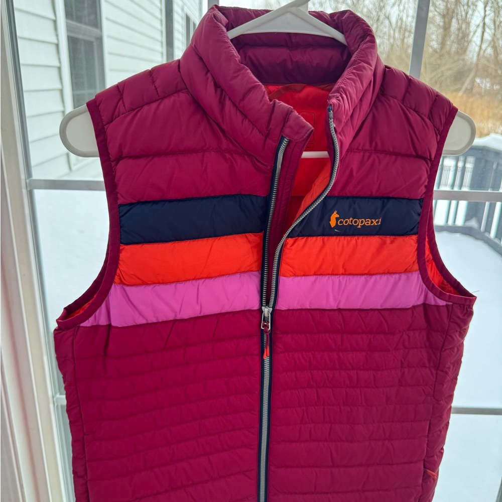 Cotopaxi Women's Multicolor Puffer Vest